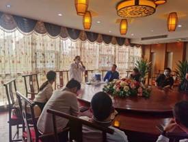 提升安全意識(shí)，筑牢健康防線——餐飲服務(wù)中心成功舉行食品消毒知識(shí)專項(xiàng)培訓(xùn)會(huì)議